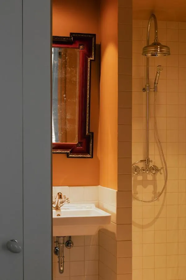 Pied A Terre - Saint Honoré Paris 0*,